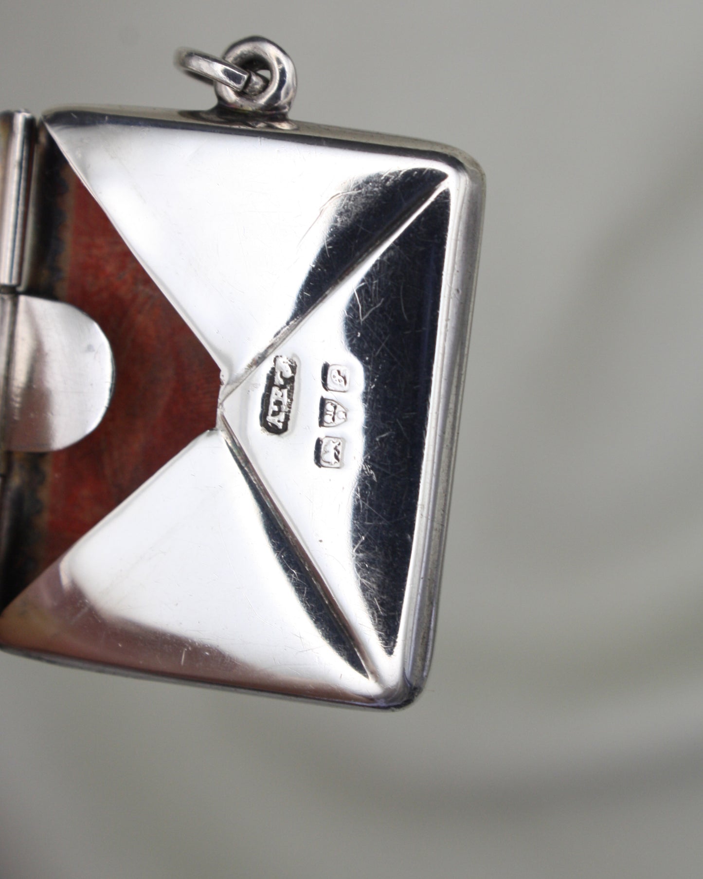 SILVER STAMP CASE PENDANT