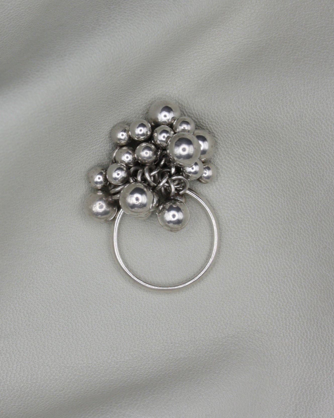 DANGLING SPHERES SILVER RING