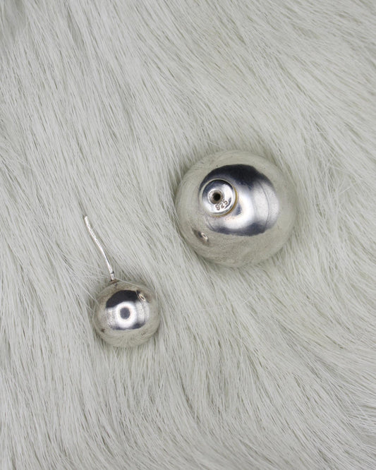DOUBLE DROP SILVER PLEATED SINGLE EARRING