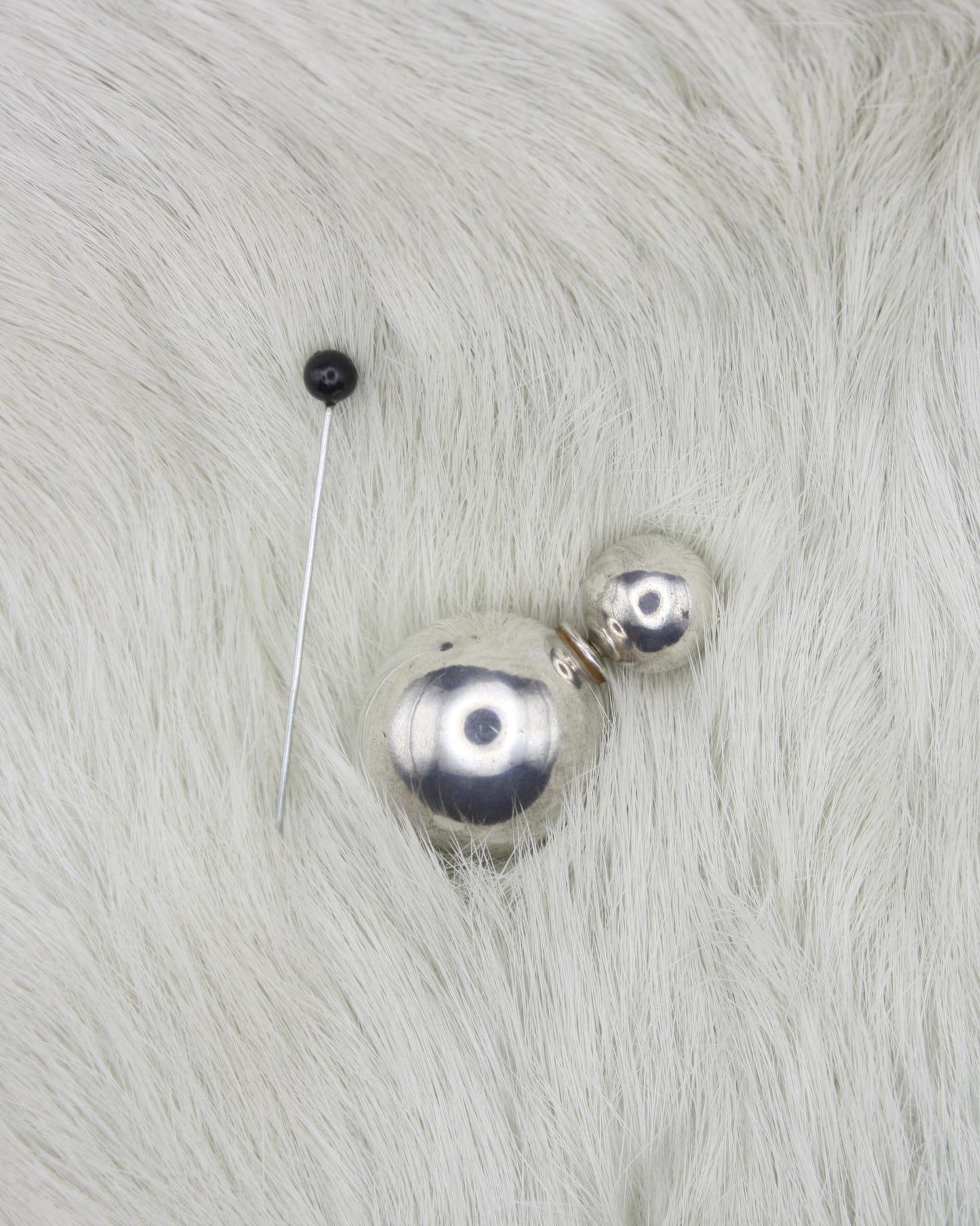 DOUBLE DROP SILVER PLEATED SINGLE EARRING