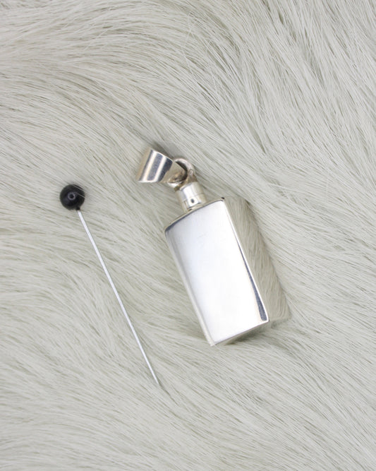 PRISM SILVER PLEATED PERFUME BOTTLE PENDANT