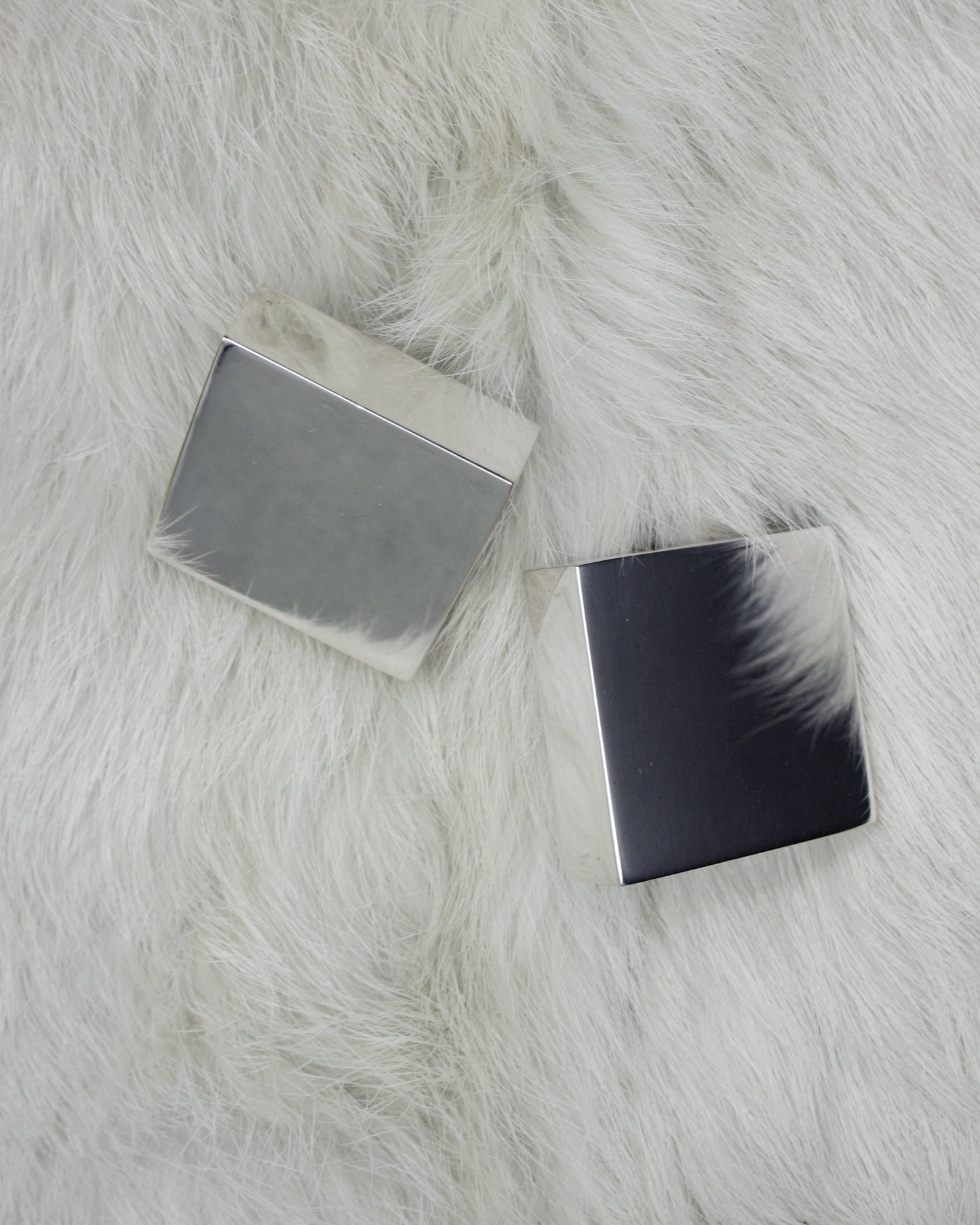 PRISM SILVER PLEATED EARRINGS