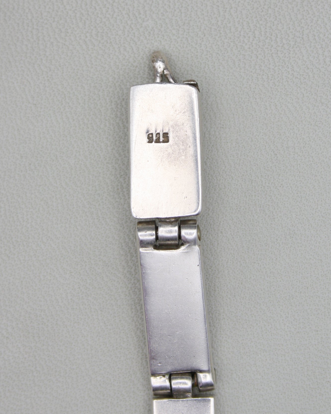 HINGED SILVER BRACELETE